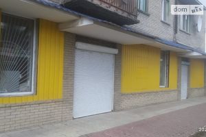 Продается нежилое помещение в жилом доме 150 кв. м в 5-этажном здании