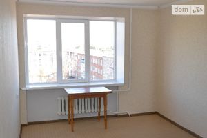 Продается 1-комнатная квартира 30 кв. м в Ровно