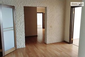Здається в оренду 4-кімнатна квартира 150 кв. м у Києві