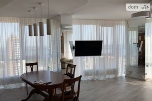 Сдается в аренду 2-комнатная квартира 85 кв. м в Днепре