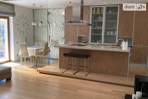 Продается 3-комнатная квартира 129 кв. м в Днепре