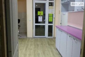 Здається в оренду офіс 89 кв. м в бізнес-центрі