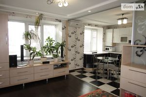 Продается 3-комнатная квартира 58 кв. м в Виннице