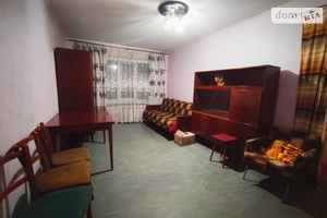 Продається 1-кімнатна квартира 30 кв. м у Дніпрі
