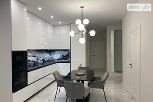 Сдается в аренду 3-комнатная квартира 85 кв. м в Киеве