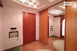Продается 2-комнатная квартира 100 кв. м в Днепре
