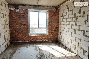 Продається 2-кімнатна квартира 65.64 кв. м у Хмельницькому