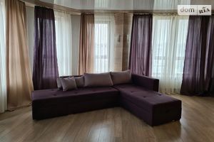 Сдается в аренду 2-комнатная квартира 82 кв. м в Луцке