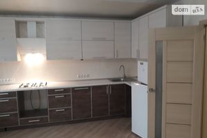 Продається 2-кімнатна квартира 58 кв. м у Тернополі