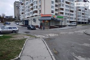 Продається 4-кімнатна квартира 89 кв. м у Тернополі