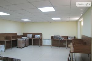 Продається офіс 157 кв. м в нежитловому приміщені в житловому будинку