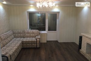 Продается 3-комнатная квартира 89 кв. м в Умани