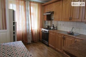 Продается 3-комнатная квартира 77.4 кв. м в Черкассах