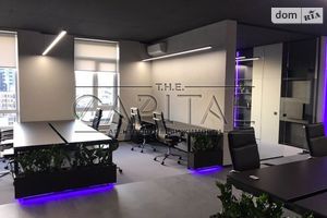 Продається офіс 81 кв. м в бізнес-центрі