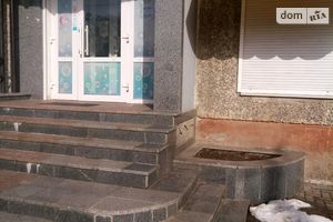 Сдается в аренду торгово-развлекательный комплекс 65 кв. м в 5-этажном здании