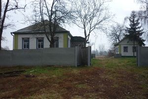 Продається одноповерховий будинок 62 кв. м з гаражем