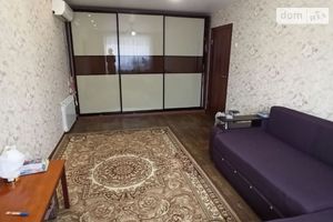 Продается 1-комнатная квартира 31 кв. м в Днепре