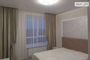 Сдается в аренду 1-комнатная квартира 50 кв. м в Хмельницком