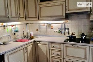 Здається в оренду 3-кімнатна квартира 82 кв. м у Києві