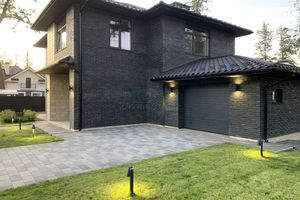 Продается дом на 2 этажа 230 кв. м с мансардой