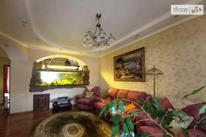 Продается 7-комнатная квартира 216.4 кв. м в Николаеве