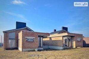 Продается одноэтажный дом 150 кв. м с садом
