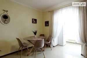 Здається в оренду 2-кімнатна квартира 75 кв. м у Вінниці