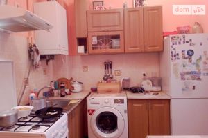Продається 1-кімнатна квартира 32 кв. м у Львові
