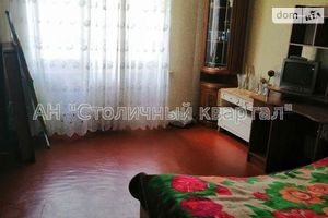 Продается 3-комнатная квартира 68 кв. м в Киеве