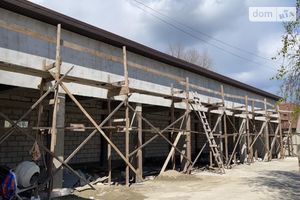 Сдается в аренду отдельно стоящий гараж универсальный на 200 кв. м