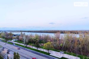 Продается 3-комнатная квартира 57 кв. м в Днепре