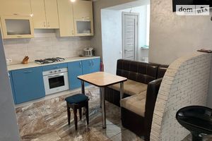 Продается 2-комнатная квартира 74 кв. м в Тернополе