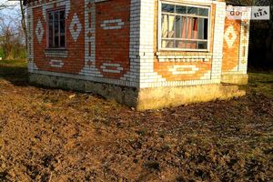 Продається одноповерховий будинок 50 кв. м з верандою
