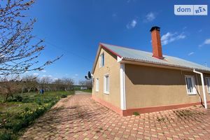 Продается одноэтажный дом 76 кв. м с беседкой