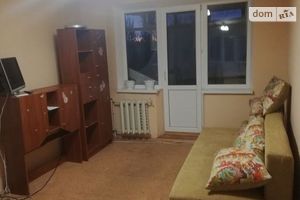 Продається 1-кімнатна квартира 30 кв. м у Дніпрі