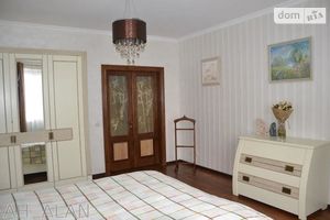 Сдается в аренду 2-комнатная квартира 78 кв. м в Киеве