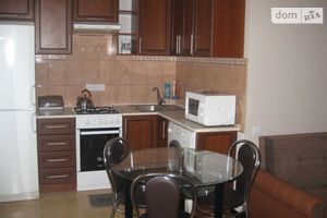 Сдается в аренду 1-комнатная квартира 45 кв. м в Николаеве