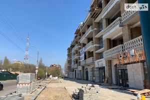Продается 2-комнатная квартира 151.9 кв. м в Киеве
