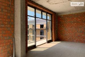 Продается 3-комнатная квартира 109 кв. м в Киеве