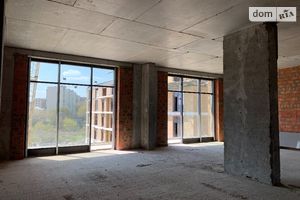 Продается 3-комнатная квартира 148.4 кв. м в Киеве