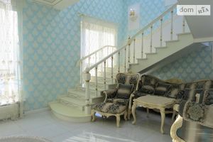 Продается 4-комнатная квартира 194 кв. м в Харькове