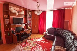 Сдается в аренду 3-комнатная квартира 62 кв. м в Коростене