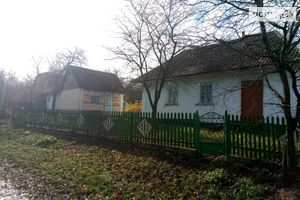 Продается одноэтажный дом 3 кв. м с верандой
