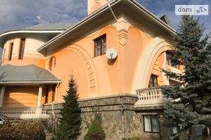 Продается дом на 3 этажа 970 кв. м с балконом